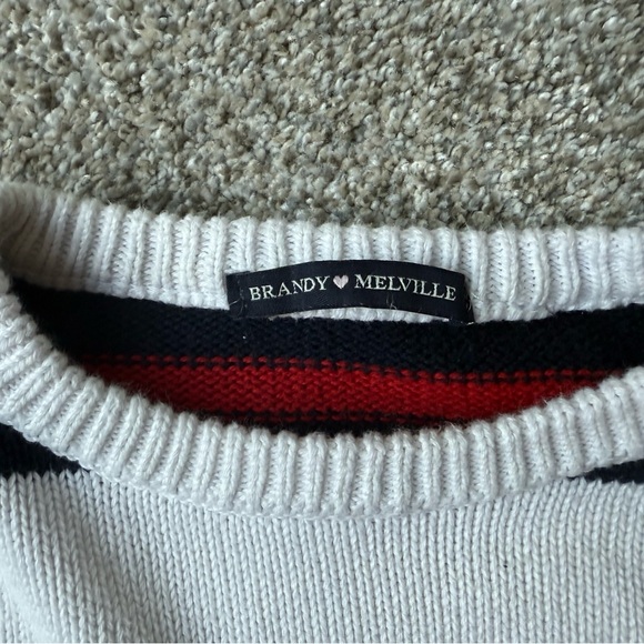 Brandy Melville Striped‎ White, Blue & Red Sweater - Picture 2 of 3